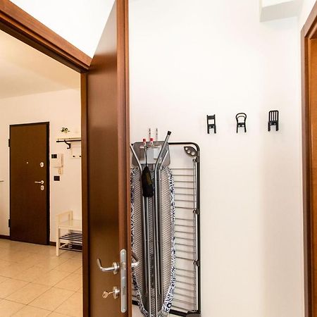 Come Casa Like Home Apartment With Parking Turin Exteriör bild