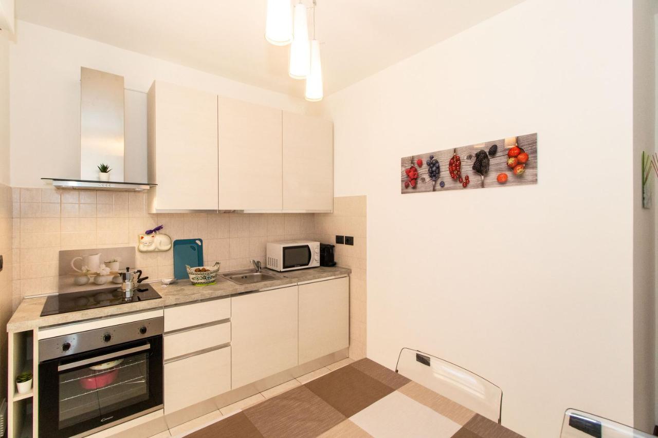 Come Casa Like Home Apartment With Parking Turin Exteriör bild
