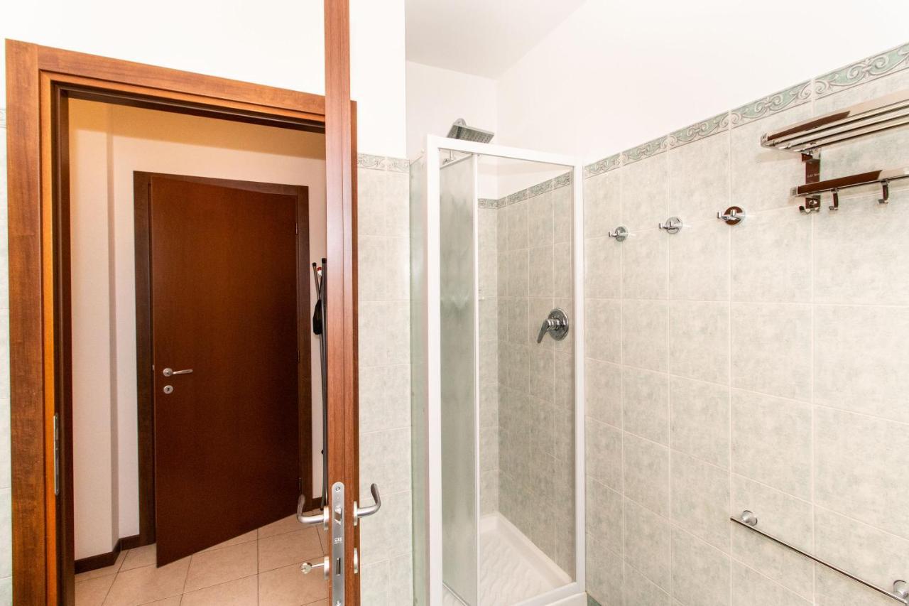 Come Casa Like Home Apartment With Parking Turin Exteriör bild